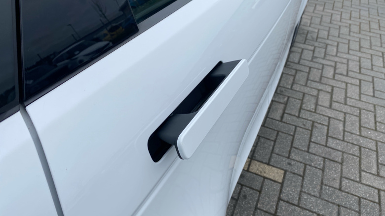 Land Rover Range Rover Evoque 1.5 P300e R-Dynamic S 5dr Auto Hatchback